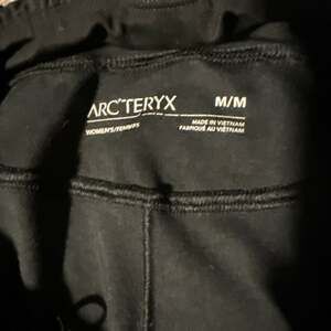 Arc'teryx Pants Size M Black